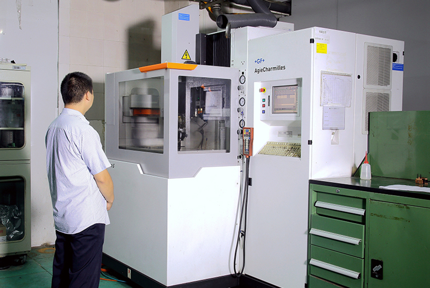 tungsten parts machining department