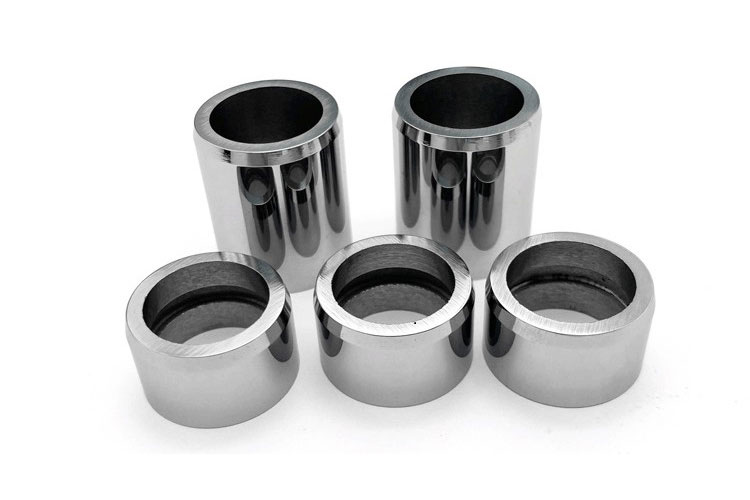 Carbide surface coating