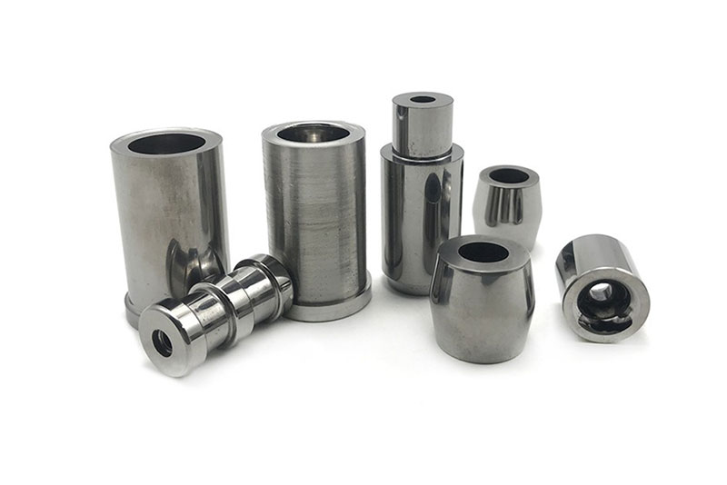 Carbide bushing