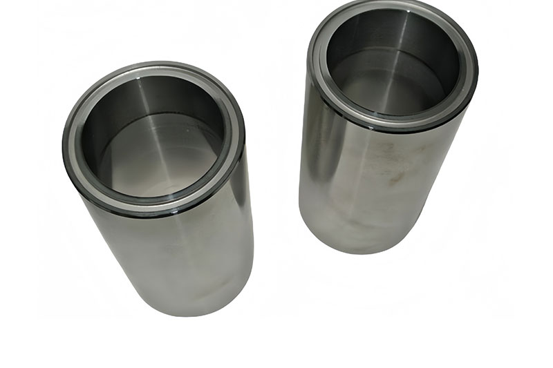 Carbide bushing