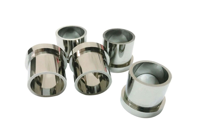 Carbide bushing