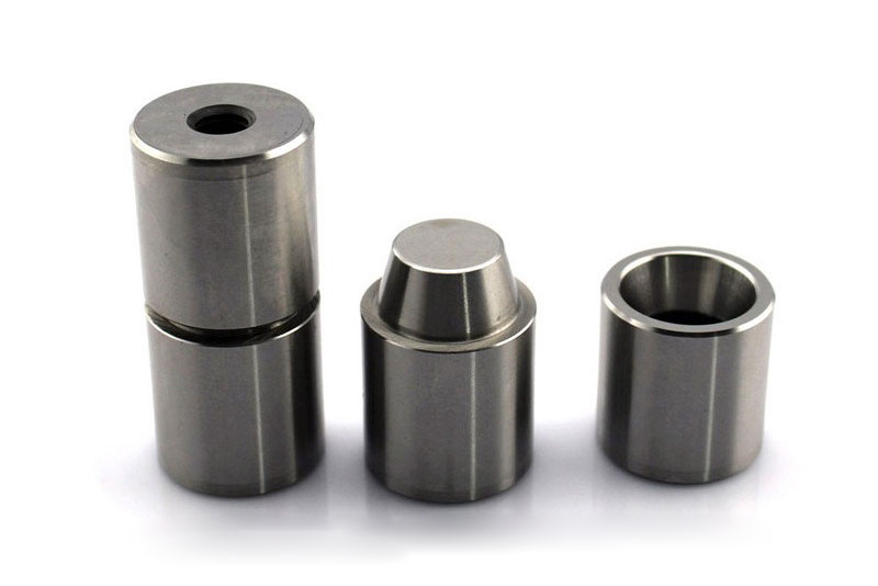 Tungsten carbide components